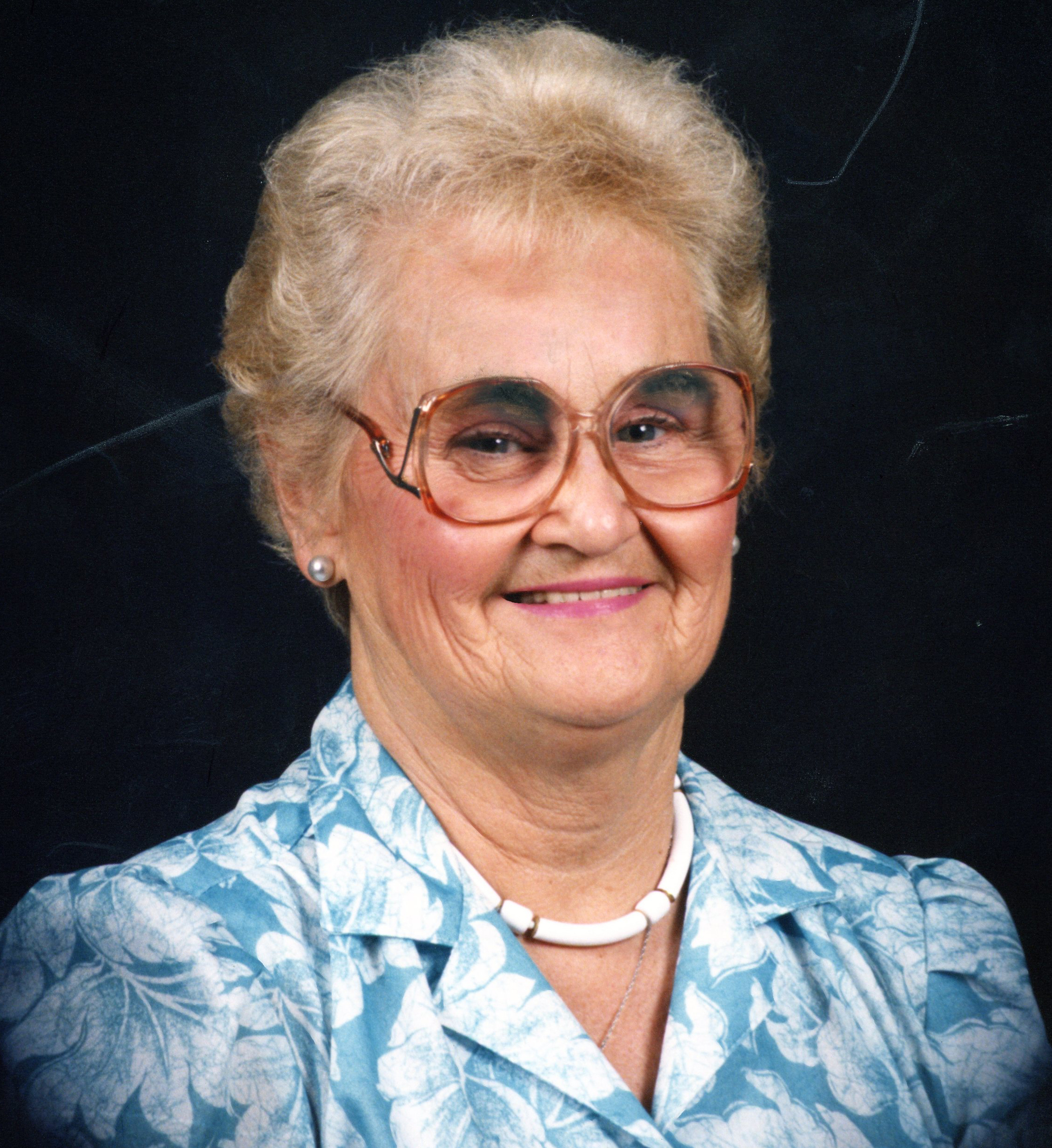 Therese Nolan Obituary, BisbeePorcella Funeral Homes, Saugus, Revere