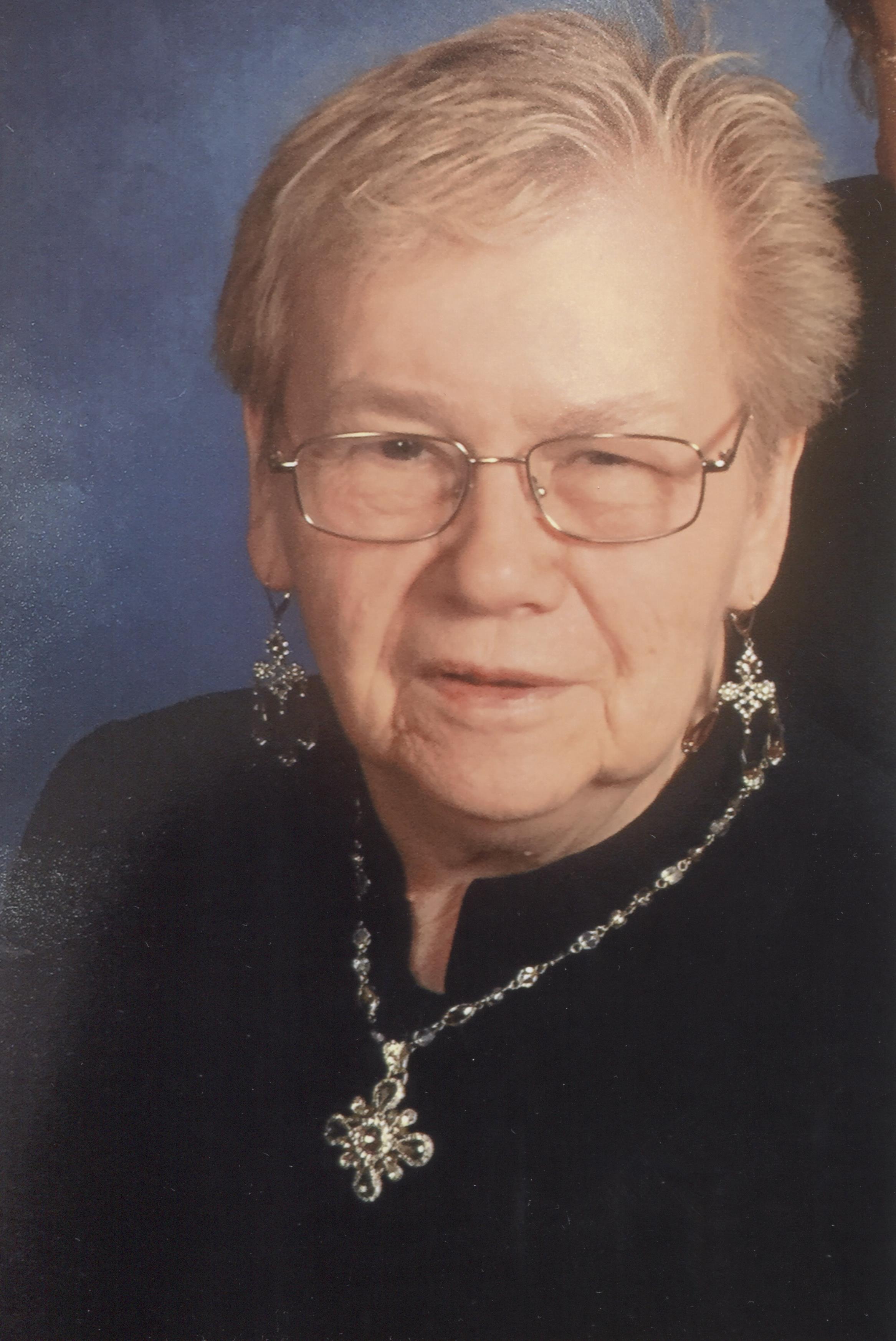 Linda McKean Obituary, Stillwater, MN Obituaries Bradshaw Funeral