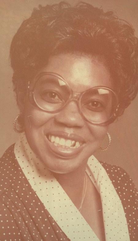 Laura Arnold Obituary, Paterson, NJ | Carnie P. Bragg ...