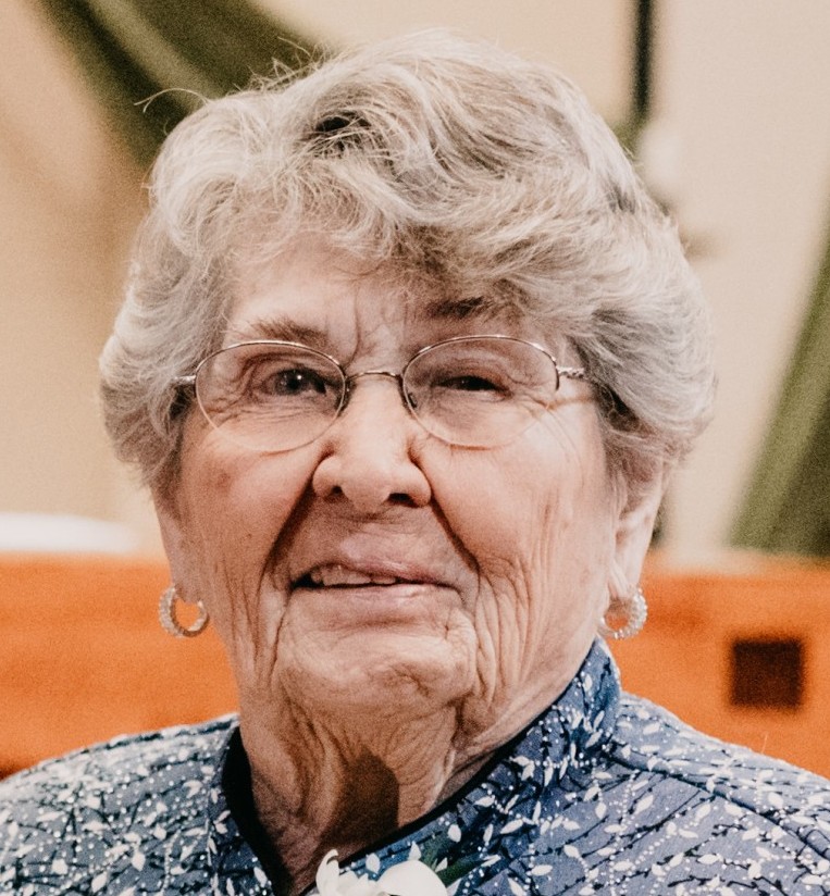 Elizabeth Schroeder Obituary, Urbandale, Iowa Iles Funeral Homes