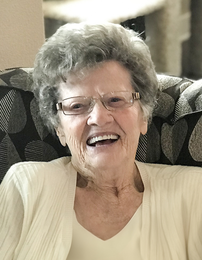 Inez Larsen Obituary, Des Moines, Iowa :: Iles Funeral Homes