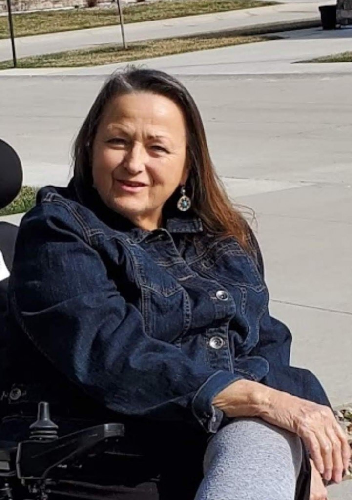 Linda Hoy Obituary, Des Moines, IA