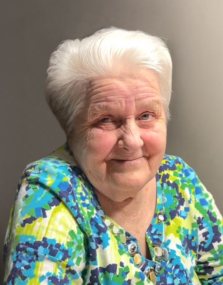 Videos Des Moines, IA Obituary